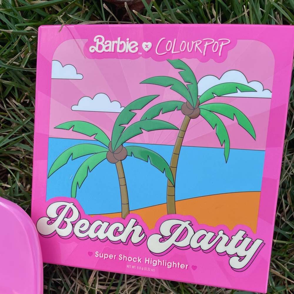 Colourpop X Barbie Malibu beach party highlighter